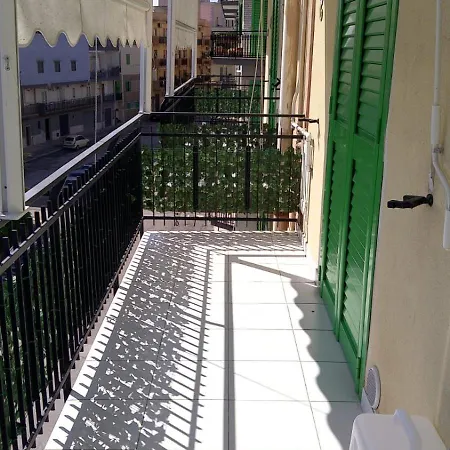 Vello Blu Apartman *