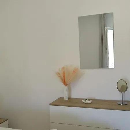 Vello Blu Apartman *